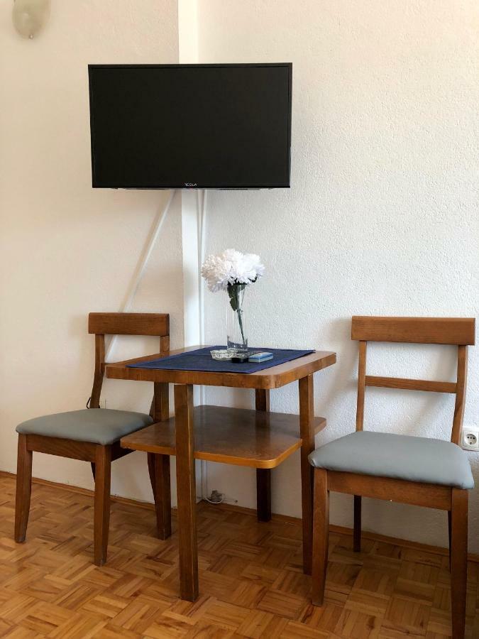 Smjestaj Mm Trebinje Hotel Bagian luar foto