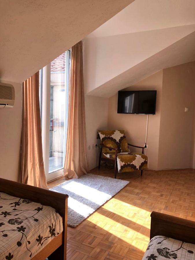 Smjestaj Mm Trebinje Hotel Bagian luar foto