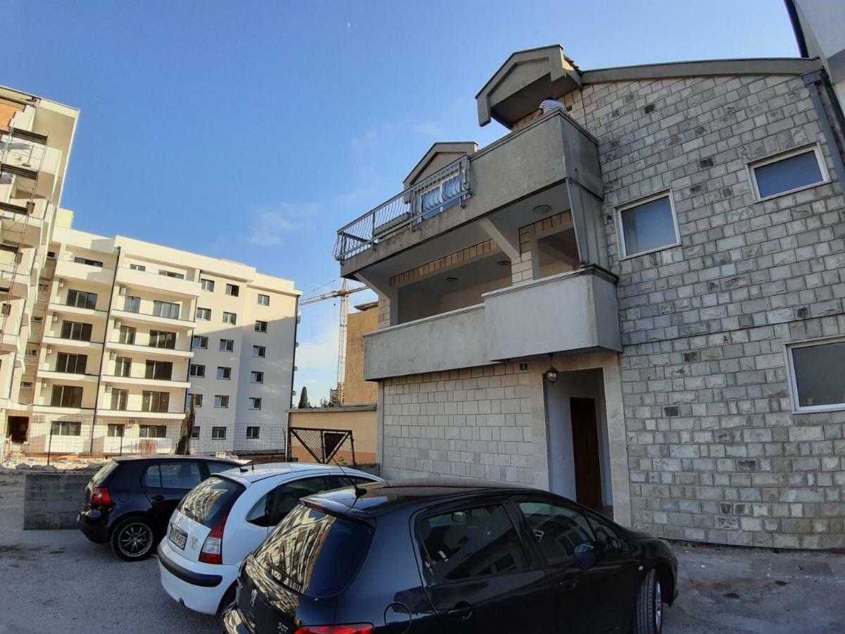 Smjestaj Mm Trebinje Hotel Bagian luar foto